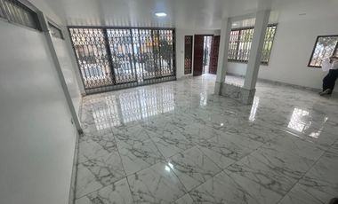 CIUDADELA ALBORADA SEXTA ETAPA ALQUIIILO PRECIOSA VILLA DOS PLANTAS, CICNO DORMITORIOS, FULL ACABADOS, BARATA