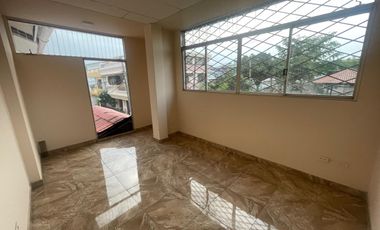 CIUDADELA ALBORADA SEXTA ETAPA ALQUIIILO PRECIOSA VILLA DOS PLANTAS, CICNO DORMITORIOS, FULL ACABADOS, BARATA