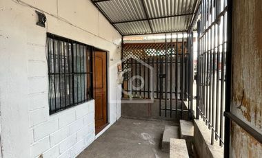 SE VENDE CASA 2D/1B, SECTOR LAS COMPAÑÍAS ALTA, LA SERENA