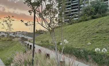 Departamento en VENTA o RENTA con excelentes vistas en Terra Viuré, Zona Esmeralda