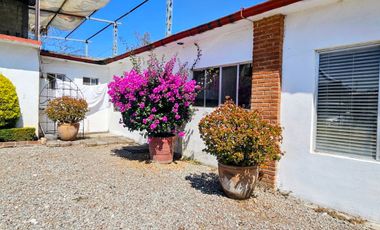 Casa en Venta en Lomas del Bosque.