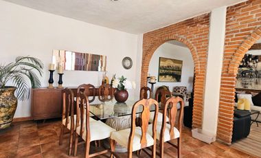 Casa en Venta en Lomas del Bosque.