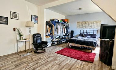 Casa en Venta en Lomas del Bosque.