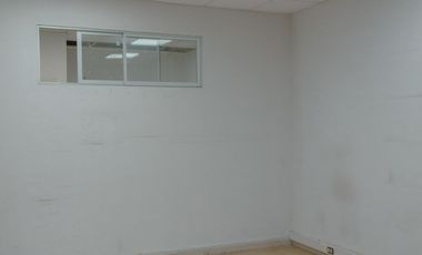 Se arrienda local comercial en Concón