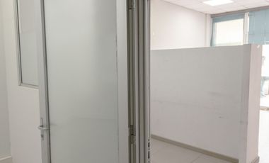 Se arrienda local comercial en Concón