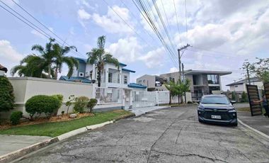 Two storey modern house for sale with big garden (fully furnished)