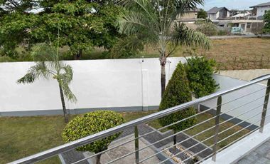 Two storey modern house for sale with big garden (fully furnished)