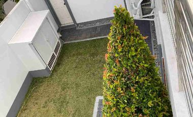 Two storey modern house for sale with big garden (fully furnished)