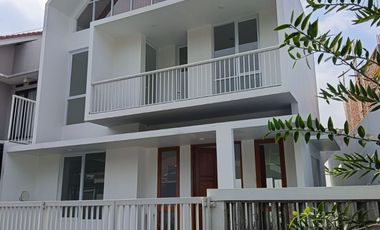 Jual Rumah LUX dan GAGAH di Komplek Premium Antapani Bandung