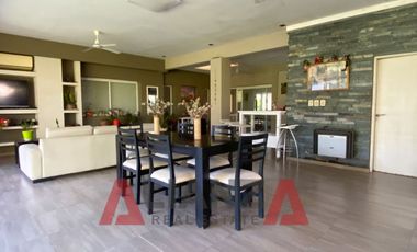 Country Aires Del Llano - 3 Dorm, 3 Baños, 4 Cocheras, Galeria, Pileta