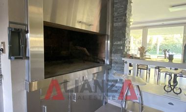 Country Aires Del Llano - 3 Dorm, 3 Baños, 4 Cocheras, Galeria, Pileta