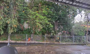 DISEWAKAN RUANG USAHA MENARIK DAERAH WANEA, HARGA SANGAT MURAH