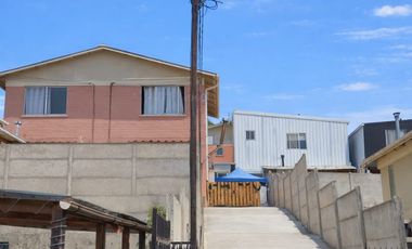 Arriendo Casa en Invica Placilla, Valparaíso 500.000.- 3D 1B 3E
