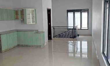 Ruko Bagus minimalis di taman Kopo indah 3 siap usaha
