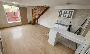 ARRIENDO CASA EN PLACILLA, CASA ESQUINA, VALPARAÍSO 2D/1B/3E
