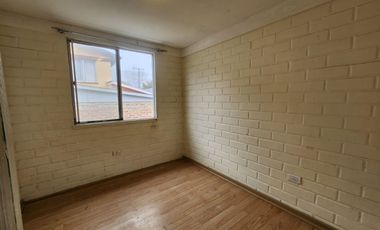 ARRIENDO CASA EN PLACILLA, CASA ESQUINA, VALPARAÍSO 2D/1B/3E