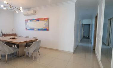 Departamento de Lujo Amoblado en Alquiler en Samborondón km 4.8 con Vista al Río | 4 Dormitorios y 280m²