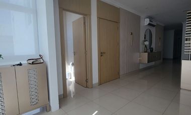 Departamento de Lujo Amoblado en Alquiler en Samborondón km 4.8 con Vista al Río | 4 Dormitorios y 280m²