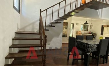 Casa en Venta, Country Los Molinos, 2 Dorm, 3 Baños, Living, Pileta, Hogar a Leña