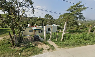 CASA EN VENTA CALLE MANUEL ACUÑA, TANTOYUCA VERACRUZ
