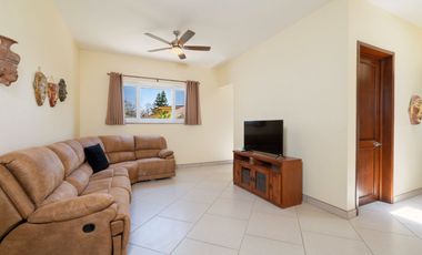 Unica y excepcional residencia en vista del lago!
