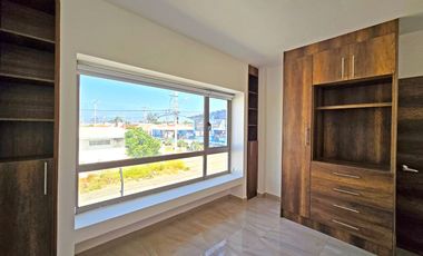 Alquiler de Casa Moderna, 2 Pisos y 3 Dorm. - Conjunto Cerrado Terranova, Salinas, Santa Elena