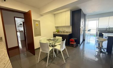Vendo exclusivo flat de lujo con vista al Golf, piscina y 3 cocheras