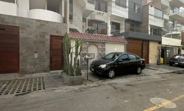 🏢 ¡OPORTUNIDAD DE INVERSIÓN EN ATE! Edificio de 5 Pisos – Urb. Santa Rosita