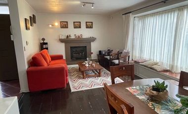 Casa en venta con vista panorámica al mar, Mirador de la Bahia, Puerto Montt.