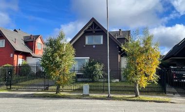 Casa en venta con vista panorámica al mar, Mirador de la Bahia, Puerto Montt.
