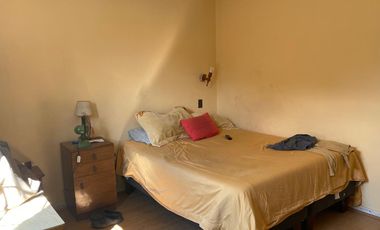 Se Vende casa en los Alerces Ñuñoa , 2 dormitorios 1 baño, 4 estacionamientos $ 250.000.000