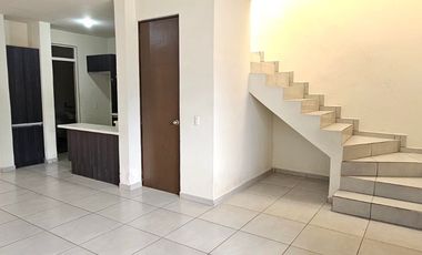 CASA EN RENTA EN LA MORALEJA CERCA DE VALLE IMPERIAL