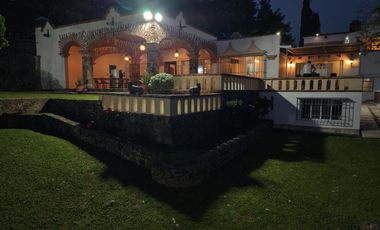 CASA EN RENTA DE FIN DE SEMANA EN CUERNAVACA 15,000 POR NOCHE