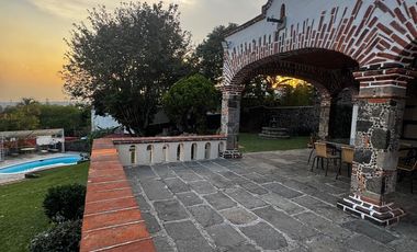 CASA EN RENTA DE FIN DE SEMANA EN CUERNAVACA 15,000 POR NOCHE