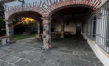 CASA EN RENTA DE FIN DE SEMANA EN CUERNAVACA 15,000 POR NOCHE