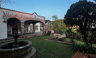 CASA EN RENTA DE FIN DE SEMANA EN CUERNAVACA 15,000 POR NOCHE