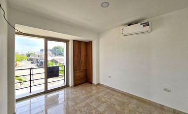 Alquiler de Casa Moderna de 2 Pisos y 3 Dormitorios - Conjunto Cerrado Terranova, Salinas, Santa Elena
