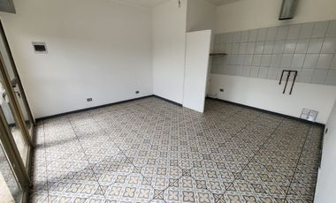 SE ARRIENDA LOCAL COMERCIAL CURAUMA- 600.000 junio