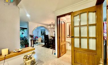 ARRIENDO CASA CASTROPOL MEDELLIN
