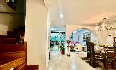 ARRIENDO CASA CASTROPOL MEDELLIN