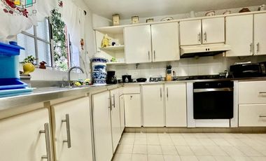 ARRIENDO CASA CASTROPOL MEDELLIN