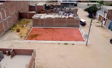 Venta de terreno en Carabayllo Parque Zonal con Universitaria 120m2