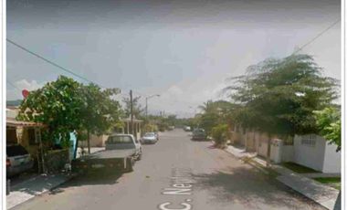 Hermosa Casa en Venta en Manzanillo, Colima.