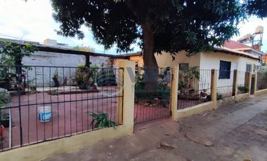 CASA EN VENTA A RECICLAR Z/AV. LAVALLE Y AV. T. TACUARI