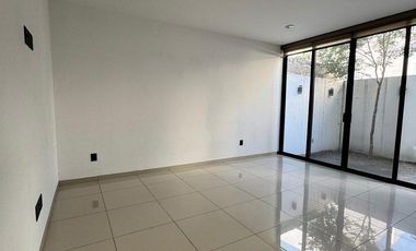 Casa en Venta dentro de El Pilar Residencial, San Agustin, Tlajomulco