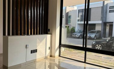 Casa en Venta dentro de El Pilar Residencial, San Agustin, Tlajomulco