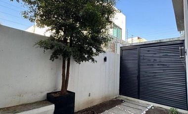Casa en Venta dentro de El Pilar Residencial, San Agustin, Tlajomulco