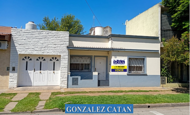 Casa en González Catan Centro Calle Gral. Rivas Nº 4578