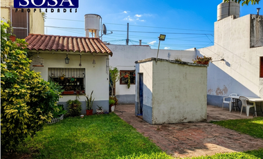 Casa en González Catan Centro Calle Gral. Rivas Nº 4578