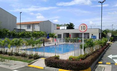 Casa En Venta, Ciudad Country - Jilguero